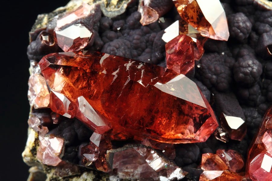 gem RHODOCHROSITE