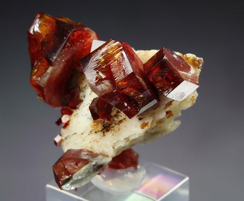 gemmy skeletal VANADINITE, BARYTE