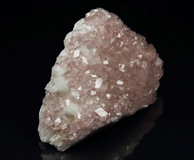 gem pink GARNET var. GROSSULAR