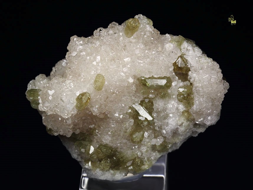 VESUVIANITE, gem GARNET var. GROSSULAR