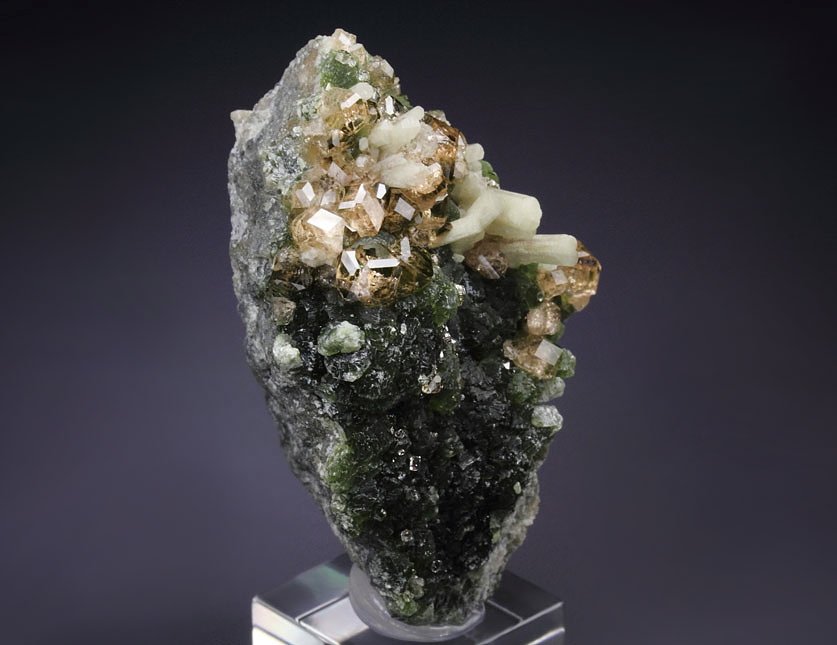 gem GARNET var. GROSSULAR, CLINOCHLORE, DIOPSIDE