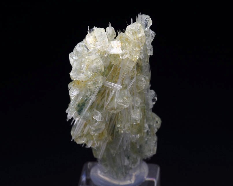 PECTOLITE, APOPHYLLITE