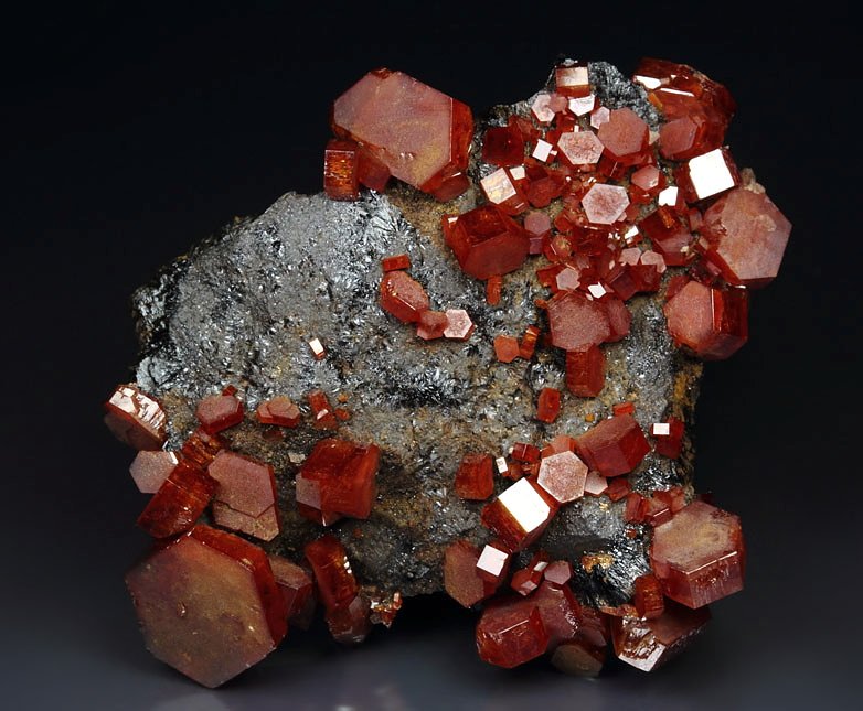 VANADINITE, GOETHITE