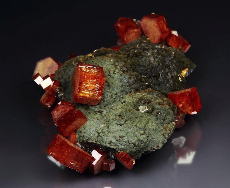 VANADINITE, GOETHITE