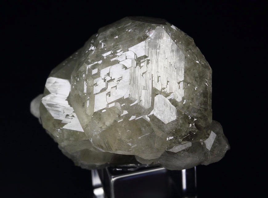 colorless gem GARNET var. GROSSULAR