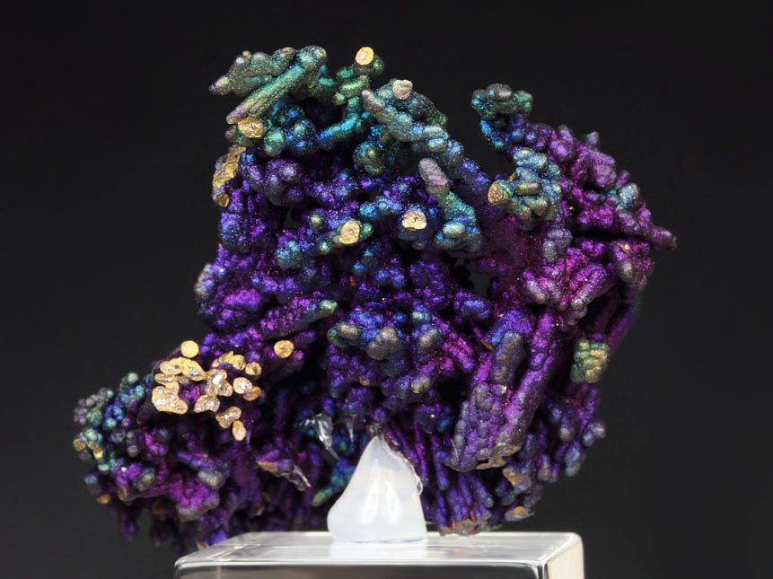 CHALCOCITE, DJURLEITE, iridescent CHALCOPYRITE