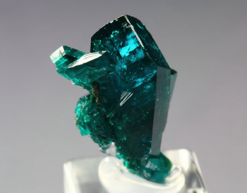 gem DIOPTASE