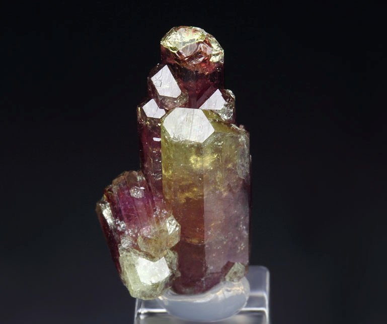 gem VESUVIANITE var. MANGANOAN