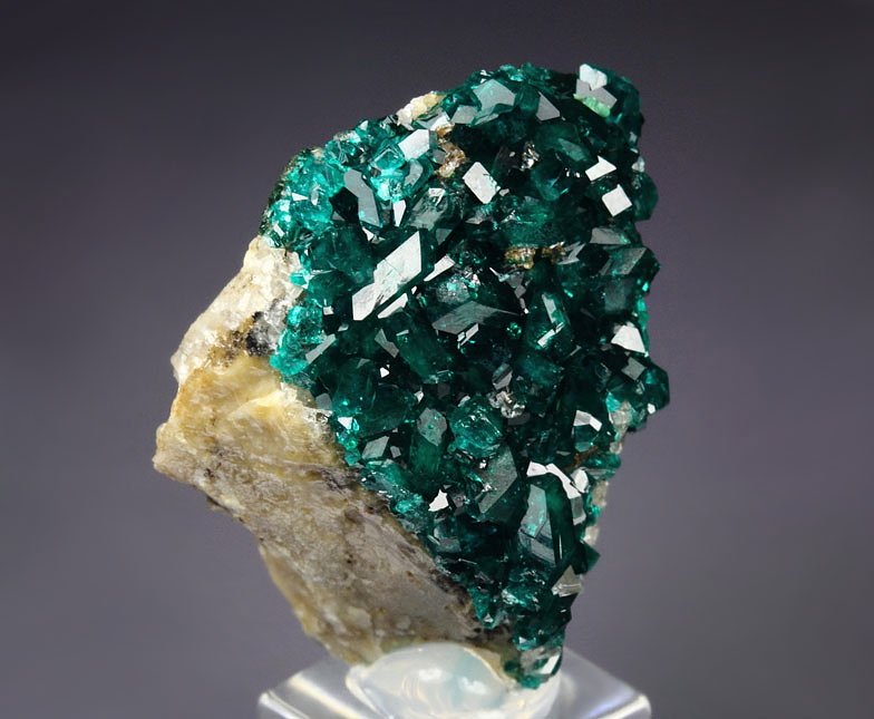 gem DIOPTASE, CALCITE