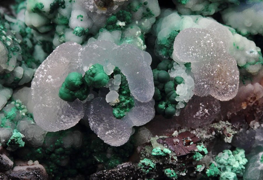 SMITHSONITE, MALACHITE, DOLOMITE, AZURITE, CHALCOPYRITE