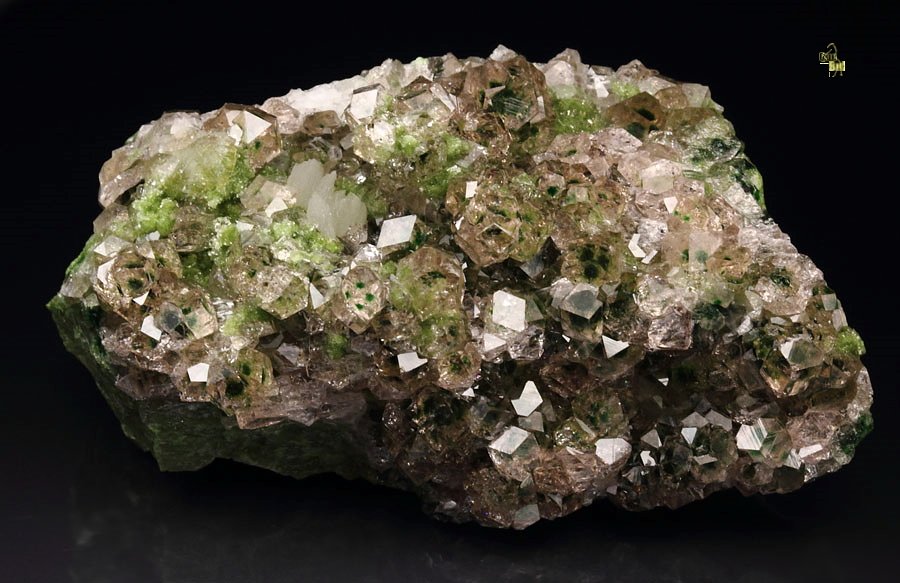 pinkish GEM GARNET var. GROSSULAR with GREEN CHROMIAN PHANTOMS, DIOPSIDE, PREHNITE