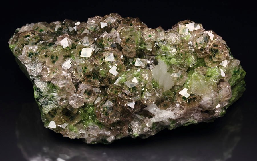 pinkish GEM GARNET var. GROSSULAR with GREEN CHROMIAN PHANTOMS, DIOPSIDE, PREHNITE