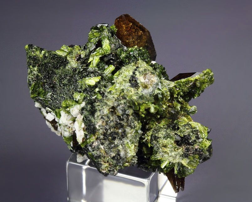 gemmy TITANITE, EPIDOTE