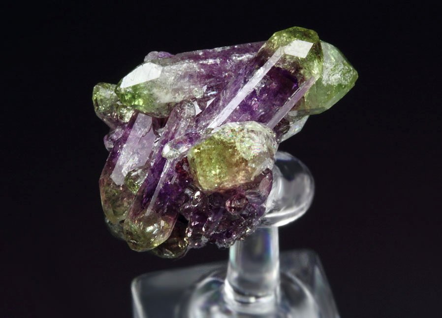 gem bi-terminated VESUVIANITE bi-color