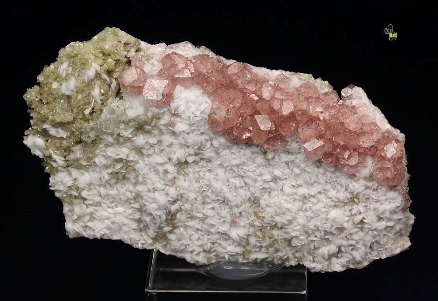 gem PINK GARNET var. GROSSULAR, DIOPSIDE, ALBITE