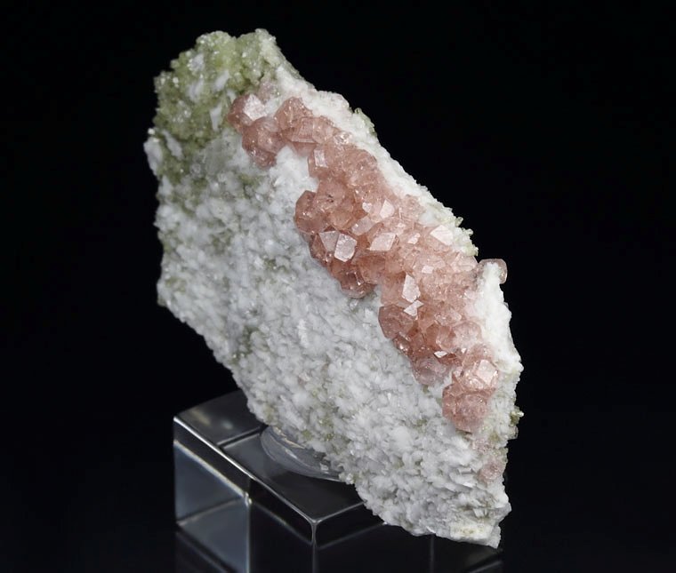 gem PINK GARNET var. GROSSULAR, DIOPSIDE, ALBITE