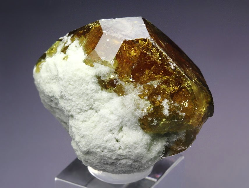 gem GARNET var. GROSSULAR