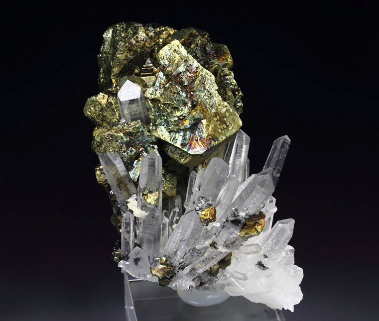 iridescent CHALCOPYRITE, QUARTZ