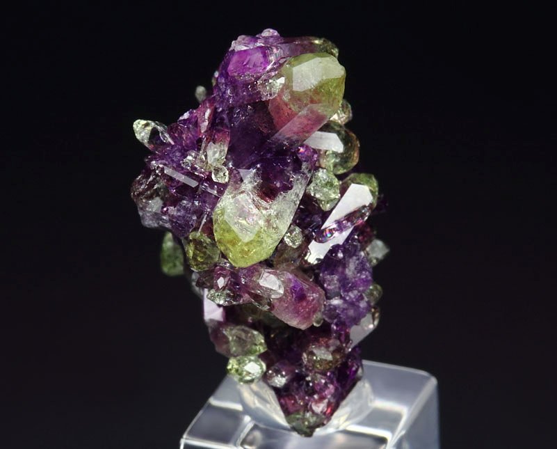 gem VESUVIANITE bi-color