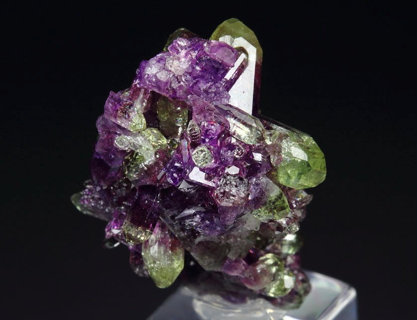 gem VESUVIANITE bi-color