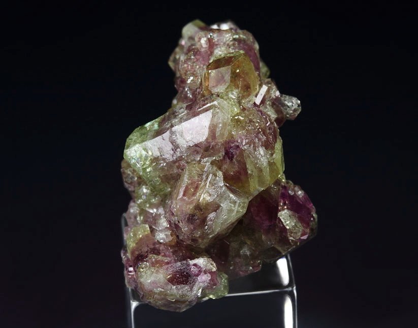 gem bi-terminated VESUVIANITE bi-color