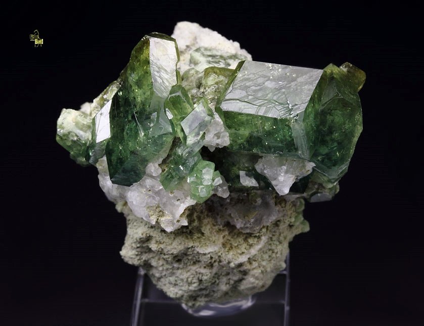 gem GARNET var. ANDRADITE var. DEMANTOID