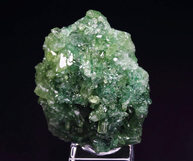 gemmy VESUVIANITE var. CHROMIAN