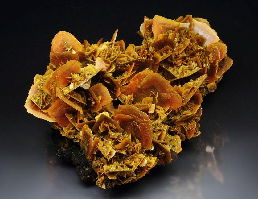 new find - WULFENITE