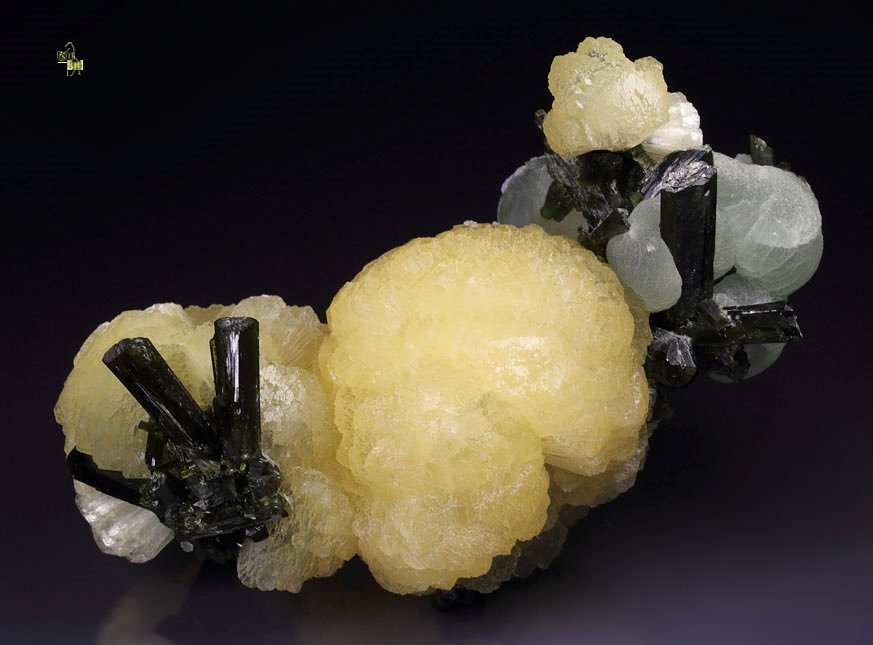 STILBITE-STELLERITE series, PREHNITE, EPIDOTE - floater