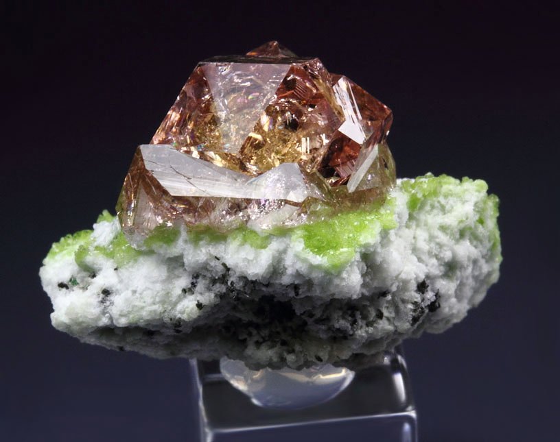 gem PINK-PEACH GARNET var. GROSSULAR, WOLLASTONITE, DIOPSIDE