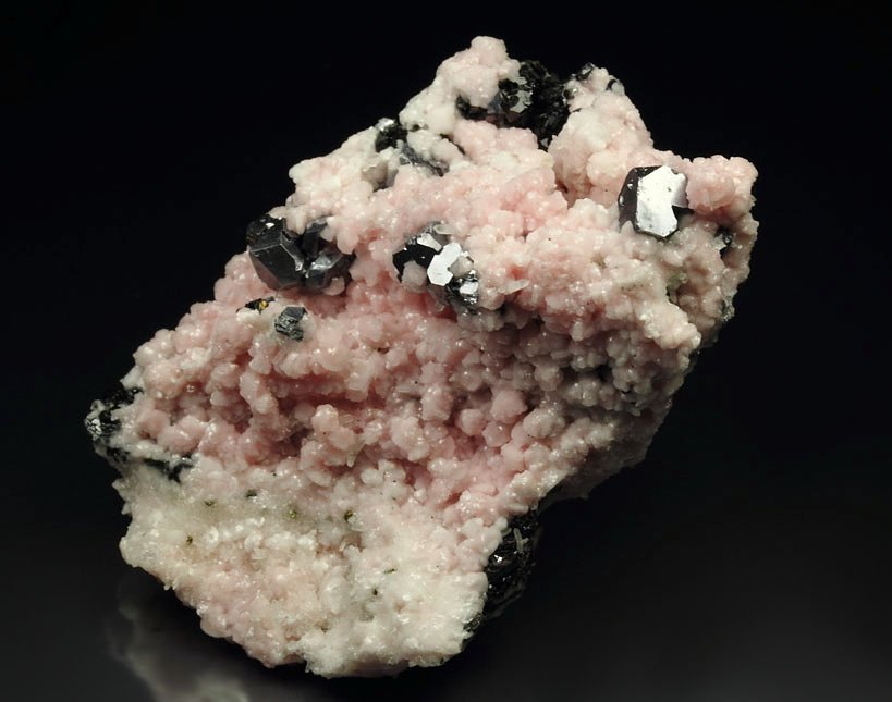 RHODOCHROSITE, GALENA, SPHALERITE, QUARTZ, CHALCOPYRITE