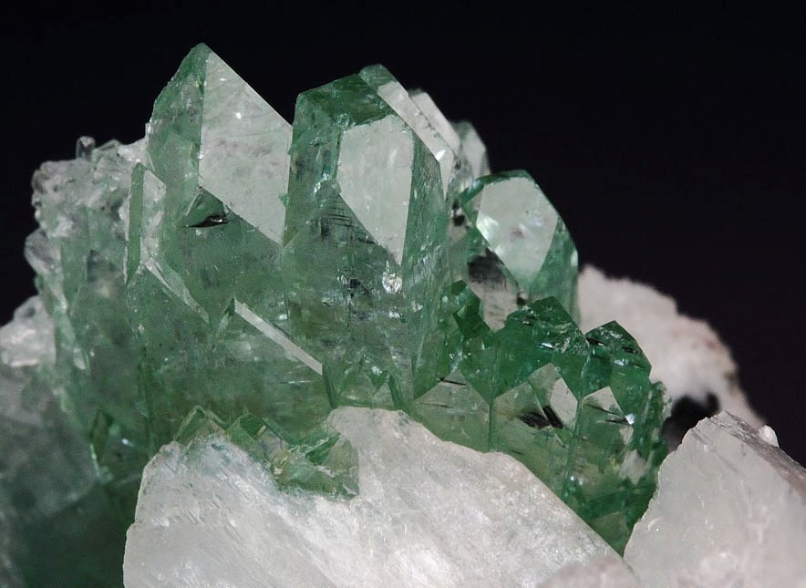 gem APOPHYLLITE, STILBITE