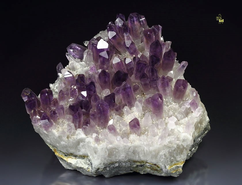 QUARTZ var. AMETHYST