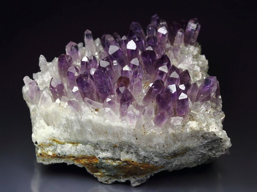 QUARTZ var. AMETHYST