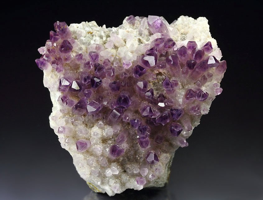 QUARTZ var. AMETHYST