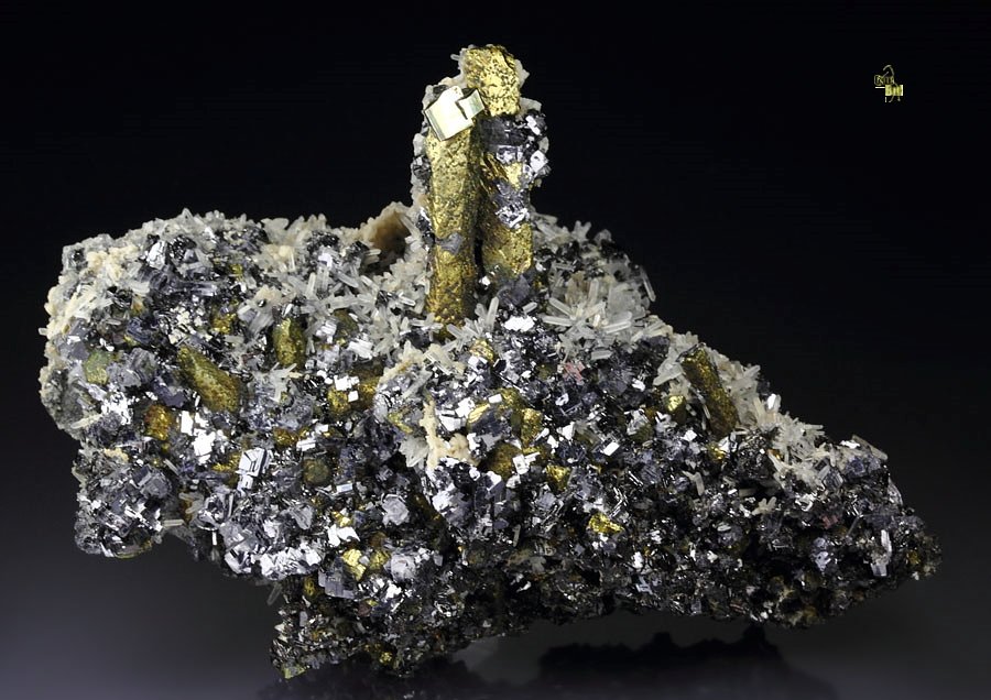 CHALCOPYRITE, skeletal GALENA, PYRITE, SPHALERITE, QUARTZ