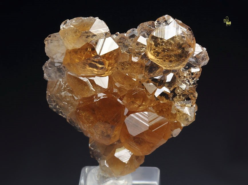 gem GARNET var. GROSSULAR