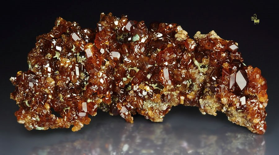 gem GARNET var. HESSONITE, CLINOCHLORE