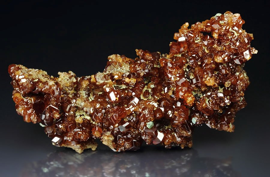 gem GARNET var. HESSONITE, CLINOCHLORE