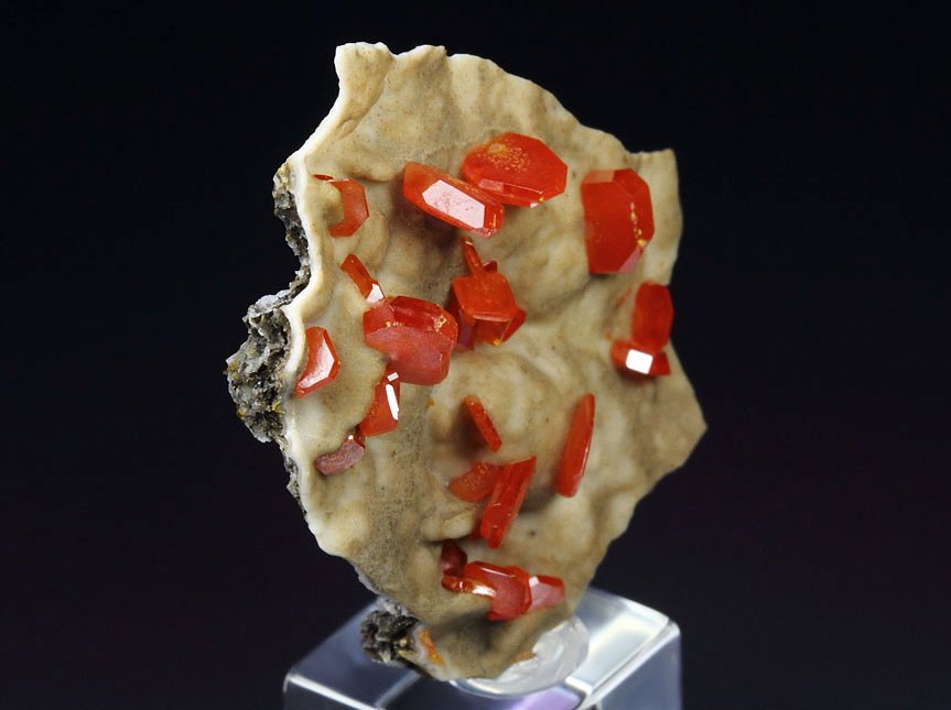 new find - WULFENITE