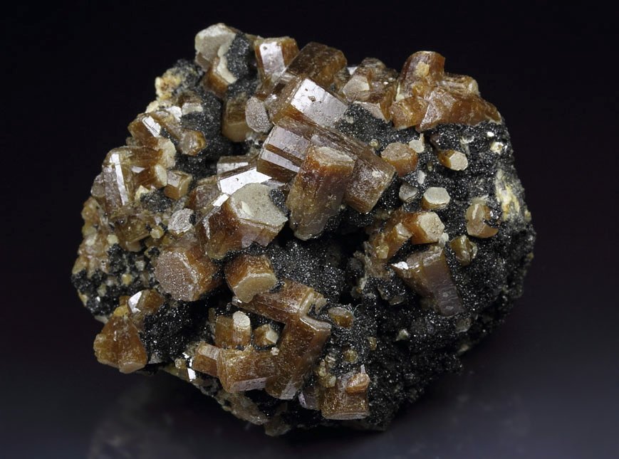 VANADINITE var. ARSENATIAN VANADINITE, DESCLOIZITE-MOTTRAMITE series