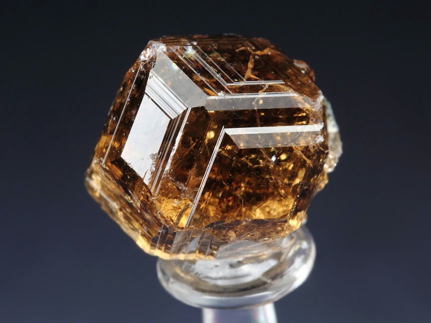 gem GARNET var. GROSSULAR