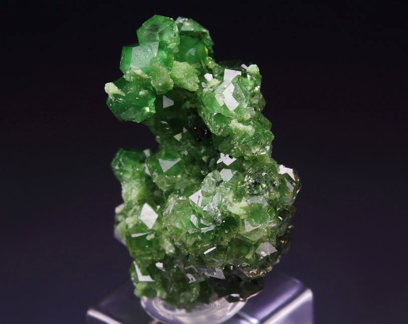 gem GARNET var. GROSSULAR var. CHROMIAN, DIOPSIDE, CHROMITE