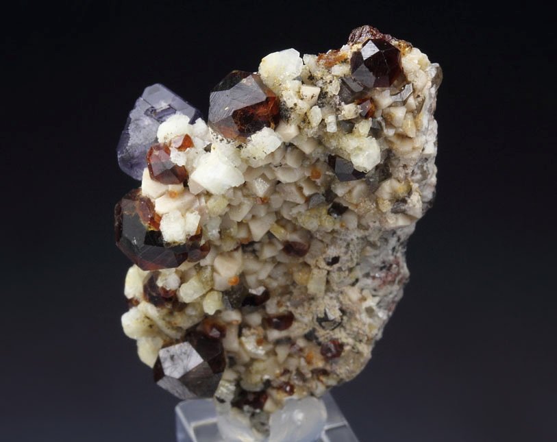 FLUORITE, GARNET var. SPESSARTINE, QUARTZ var. SMOKY, MICROCLINE