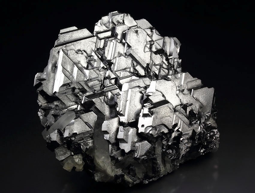 GALENA - SPINEL LAW TWIN, QUARTZ, SPHALERITE