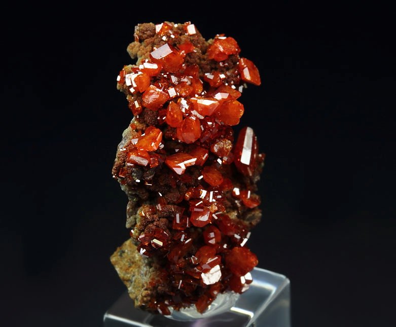 new find - gemmy WULFENITE