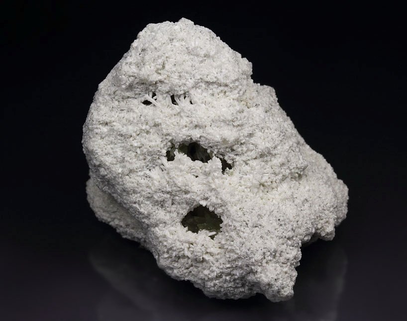 CALCITE, GONNARDITE epimorph 