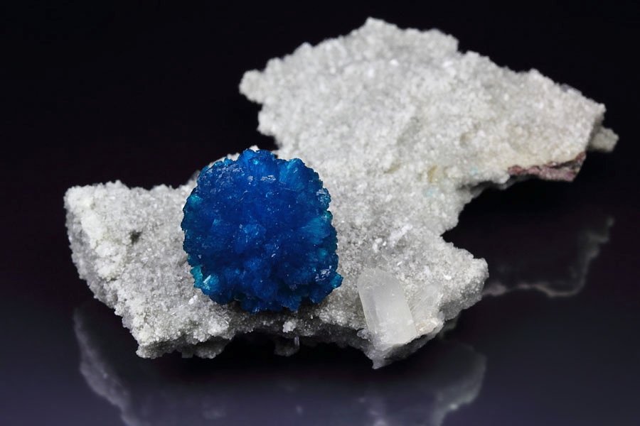 CAVANSITE, STILBITE