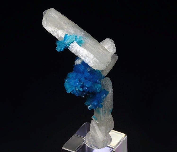 CAVANSITE, STILBITE