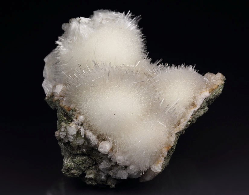 new find - NATROLITE, ANALCIME 